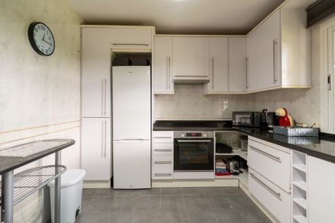Byhus i Estepona, Malaga, Estepona - € 635.000 | Ref: ROB017 - foto 11