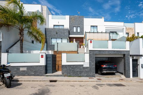 Villa em Nerja, Malaga, Nerja - € 780.000 | Ref: THM2516 - foto 26