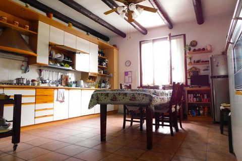 Villa a Garlasco, Pavia, Garlasco - € 400.000 | Ref: GB_397 - foto 12