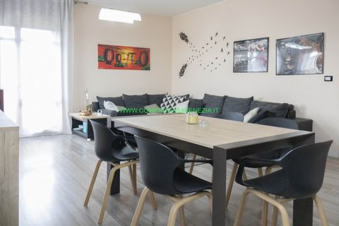 Villa a Venice, Venice, Venice - € 359.000 | Ref: RC521T - foto 9