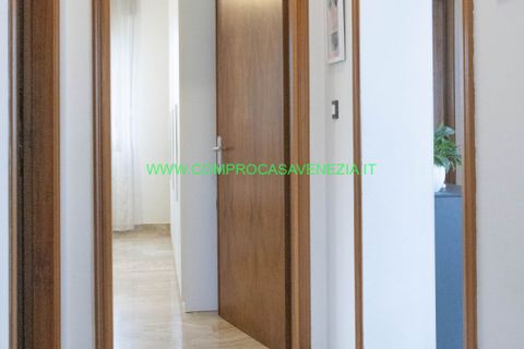 Villa a Venice, Venice, Venice - € 359.000 | Ref: RC521T - foto 11