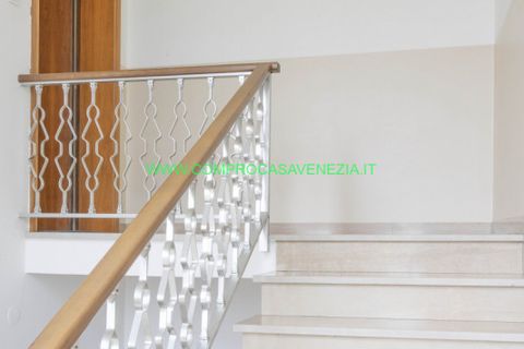 Villa a Venice, Venice, Venice - € 359.000 | Ref: RC521T - foto 14