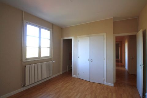 Villa a Beaulon, Allier, Beaulon - € 117.600 | Ref: 340938808263 - foto 5