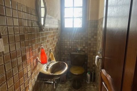 Villa a Lourdes, Hautes-Pyrenees, Lourdes - € 239.000 | Ref: 340937918694 - foto 24