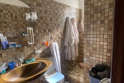 Villa a Lourdes, Hautes-Pyrenees, Lourdes - € 239.000 | Ref: 340937918694 - foto 33