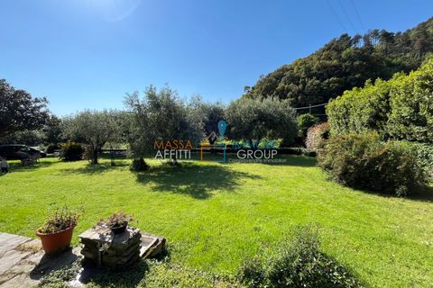 Byhus i Montignoso, Massa and Carrara, Montignoso - € 450.000 | Ref: 3410 - foto 1