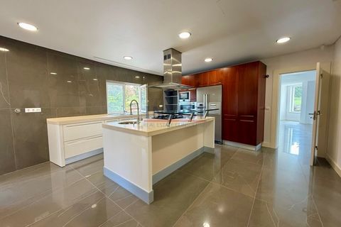 Villa a Belas, Lisbon, Belas - € 1.450.000 | Ref: CAS_867 - foto 11