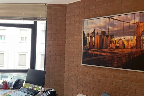 Erhvervsejendom i Sassuolo, Modena, Sassuolo - € 170.000 | Ref: 711 - foto 2