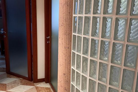 Erhvervsejendom i Sassuolo, Modena, Sassuolo - € 170.000 | Ref: 711 - foto 4