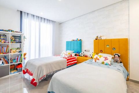 Villa a Los Balcones, Alicante, Los Balcones - € 660.000 | Ref: R5040751 - foto 13