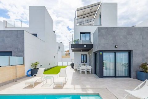 Villa a Los Balcones, Alicante, Los Balcones - € 660.000 | Ref: R5040751 - foto 18