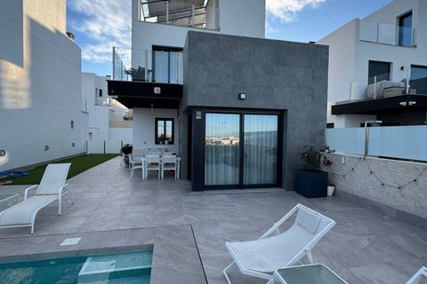Villa a Los Balcones, Alicante, Los Balcones - € 660.000 | Ref: R5040751 - foto 26