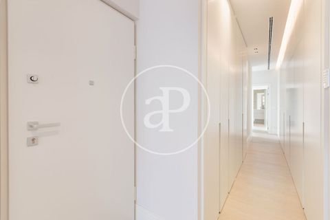 Appartement in Madrid, Madrid, Madrid - € 1.750.000 | Ref: ONM250200602 - foto 14