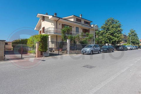 Villa i Roccasecca, Frosinone, Roccasecca - € 310.000 | Ref: AC99-149-1586 - foto 1