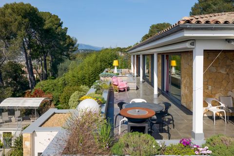 Villa i Mougins, Alpes-Maritimes, Mougins - € 3 950 000 | Ref: HH-15754208 - foto 36