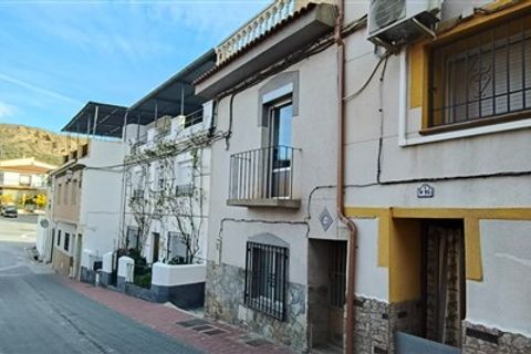Landsbyhus i La Peza, Granada, La Peza - € 59.900 | Ref: 210 - foto 2