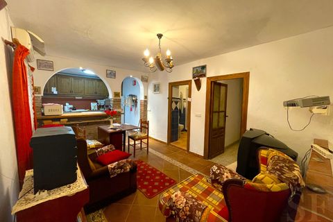 Town house in Canillas De Albaida, Malaga - photo 3