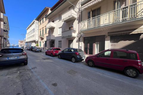 Erhvervsejendom i Viareggio, Lucca, Viareggio - € 160.000 | Ref: VC 117 - foto 3