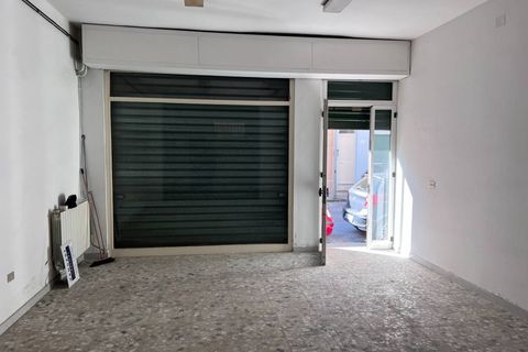 Erhvervsejendom i Viareggio, Lucca, Viareggio - € 160.000 | Ref: VC 117 - foto 4