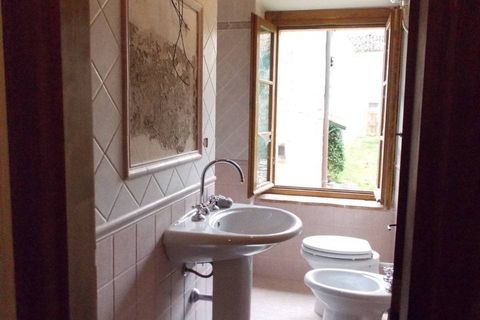 Villa a Sarnano, Macerata, Sarnano - € 130.000 | Ref: 112 - foto 31
