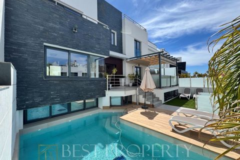 Villa i Nerja, Malaga, Nerja - € 780.000 | Ref: 1495 - foto 1