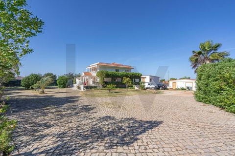 Villa i Faro, Faro, Faro - € 650.000 | Ref: KWPT-015537 - foto 3