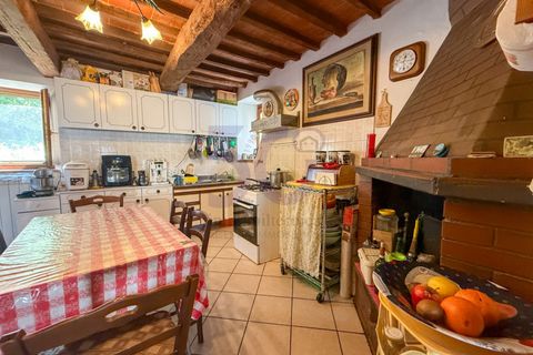 Villa a Subbiano, Arezzo, Subbiano - € 125.000 | Ref: V0143MG - foto 2