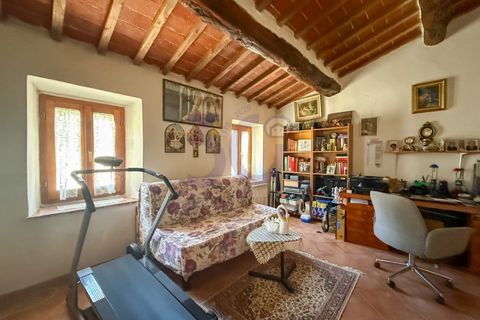 Villa a Subbiano, Arezzo, Subbiano - € 125.000 | Ref: V0143MG - foto 6