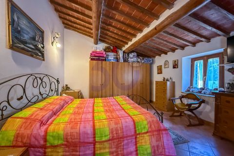 Villa a Subbiano, Arezzo, Subbiano - € 125.000 | Ref: V0143MG - foto 8