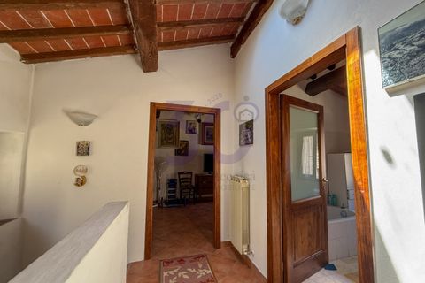 Villa a Subbiano, Arezzo, Subbiano - € 125.000 | Ref: V0143MG - foto 9