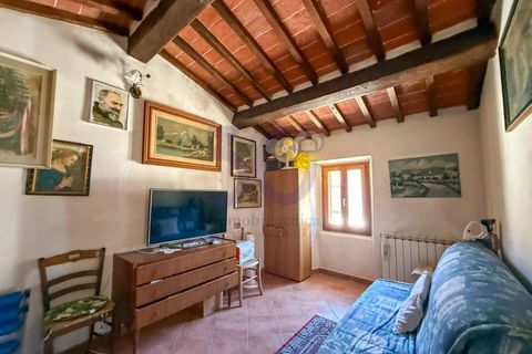 Villa a Subbiano, Arezzo, Subbiano - € 125.000 | Ref: V0143MG - foto 13