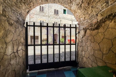 Villa a Subbiano, Arezzo, Subbiano - € 125.000 | Ref: V0143MG - foto 18