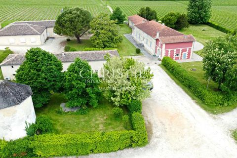 Villa i Bourg, Gironde, Bourg - € 1.400.000 | Ref: XR1091 - foto 1