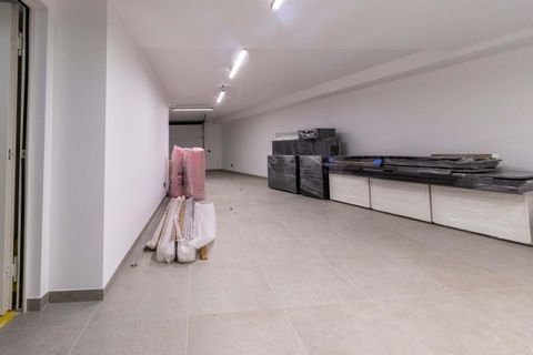 Villa i Cascais, Lisbon, Cascais - € 1.750.000 | Ref: CB06-0191 - foto 39