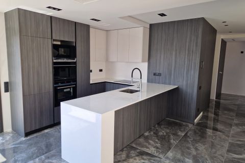 Villa i Cascais, Lisbon, Cascais - € 1.750.000 | Ref: CB06-0191 - foto 19
