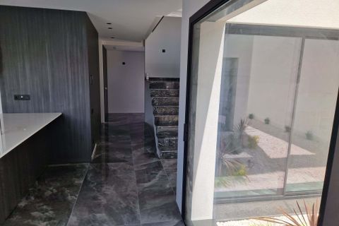 Villa i Cascais, Lisbon, Cascais - € 1.750.000 | Ref: CB06-0191 - foto 25