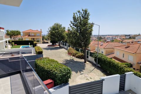 Villa i Cascais, Lisbon, Cascais - € 1.750.000 | Ref: CB06-0191 - foto 34
