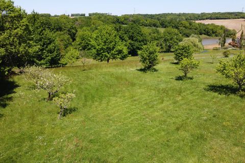 Helårsgrund i Saint-Avit, Lot-et-Garonne, Saint-Avit - € 41.000 | Ref: BVI80147 - foto 2
