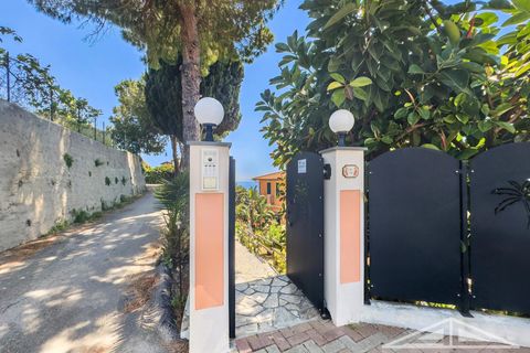 Villa i Bordighera, Imperia, Bordighera - € 4.850.000 | Ref: AG-DOM 5231 - foto 2