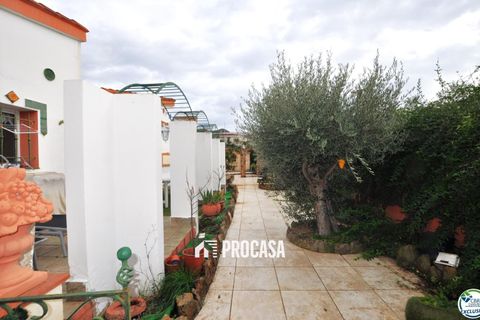 Villa a Roses, Gerona, Roses - € 377.000 | Ref: 3740 - foto 27