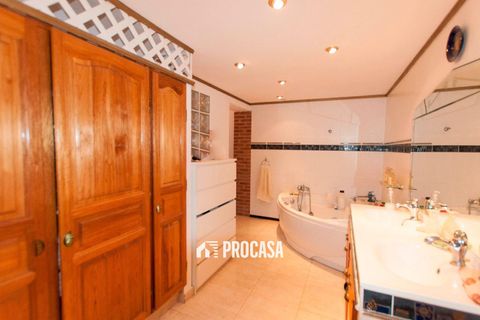 Villa a Roses, Gerona, Roses - € 377.000 | Ref: 3740 - foto 45