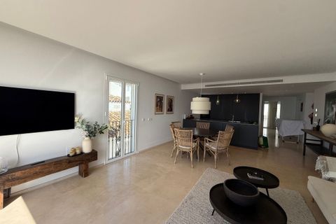 Lejlighed i Puerto Banus, Malaga, Puerto Banus - € 1.299.000 | Ref: S23079 - foto 17