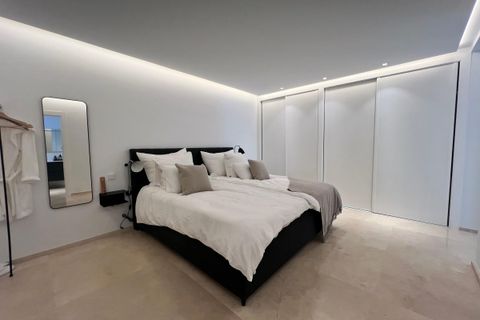 Lejlighed i Puerto Banus, Malaga, Puerto Banus - € 1.299.000 | Ref: S23079 - foto 13