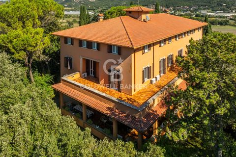 Villa a Corciano, Perugia, Corciano - € 2.450.000 | Ref: CBI134-2923-157 - foto 35