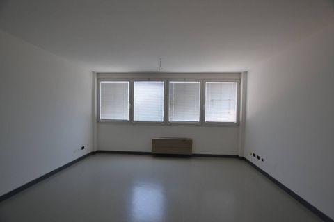 L'establiment comercial a Limena, Padua, Limena - € 750/mes | Ref: 1357 - foto 5