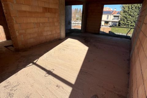Villa a Montebelluna, Treviso, Montebelluna - € 320.000 | Ref: BS103 - foto 12