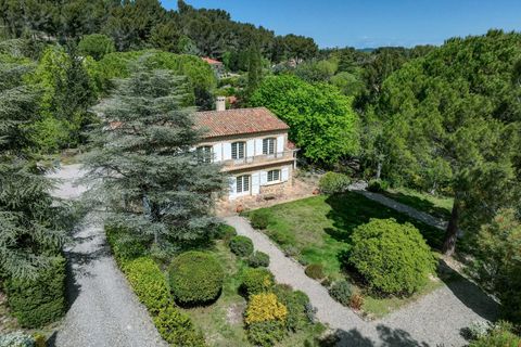 Villa i Aix-en-Provence, Bouches-du-Rhone, Aix-en-Provence - € 1.650.000 | Ref: HH-15791955 - foto 1