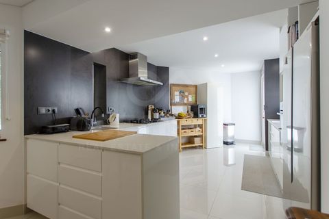 Villa i Cascais, Lisbon, Cascais - € 1.950.000 | Ref: OSO25045.MV - foto 18