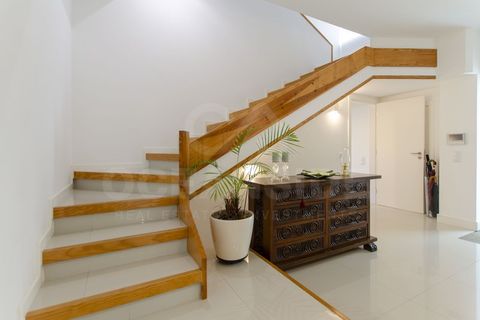 Villa i Cascais, Lisbon, Cascais - € 1.950.000 | Ref: OSO25045.MV - foto 27