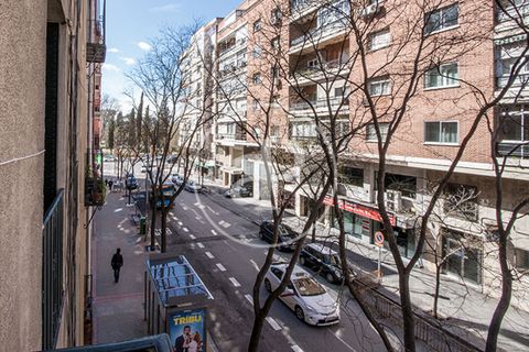 Apartament a Madrid, Madrid, Madrid - € 3.700/mes | Ref: AM2505075 - foto 19